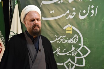همگامی مبلغان مدرسه علمیه امام محمد باقر(ع) با زائران خورشید هشتم