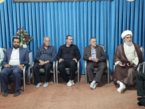 تصاویر / دیدار جمعی ذاز آزادگان سرافراز با امام جمعه شهرستان بویین زهرا