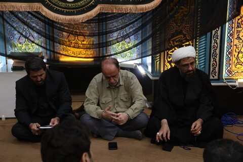 تصاویر /  حضور مسئولان استان همدان در مسجد المصطفی شهرک شهید مدنی همدان