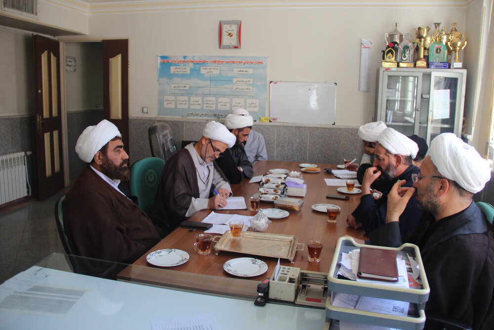 حضور با اقتدار ولایت فقیه نقشه های دشمنان را خنثی نموده است