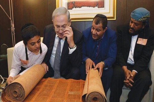 Siyonist Rejim Yemenli Yahudileri Casusluk ve Dinleme için İşe Alıyor