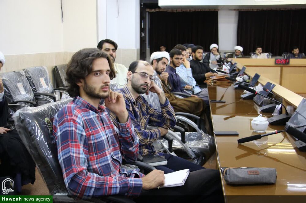  تأکید بر لزوم راهبری نظام‌مند استعدادهای برتر حوزه