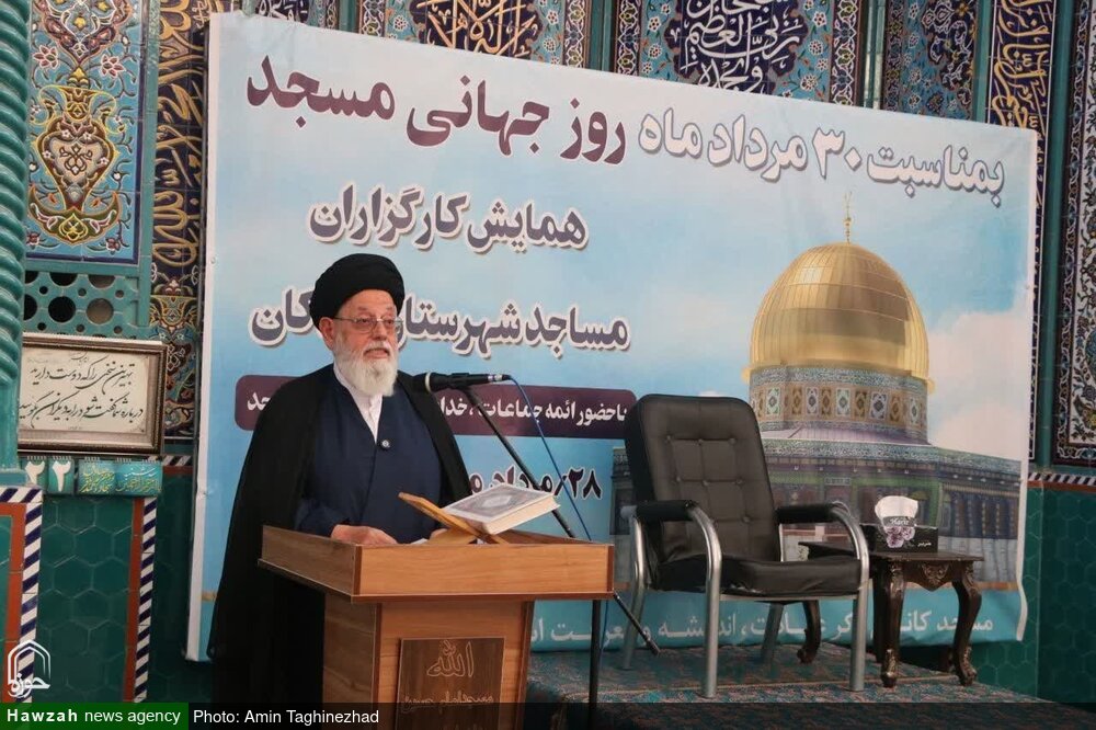 مسجد می‌تواند شهید حججی تربیت کند