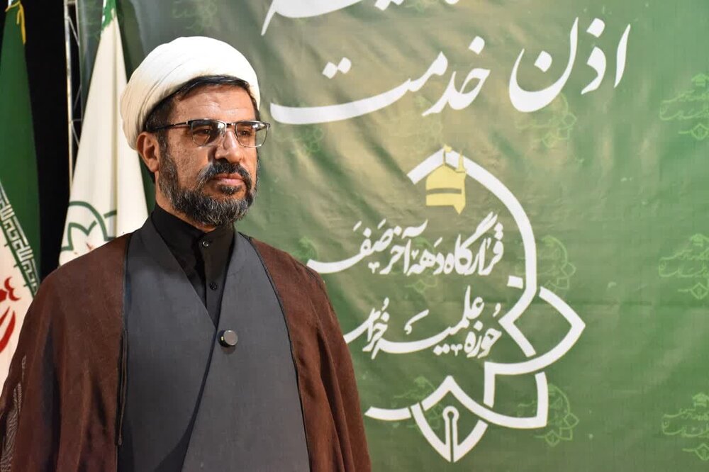 قرارگاه دهه آخر صفر؛ تجلی جهاد تبیین و تحقق رسالت بصیرتی و تبلیغی مبلغان در موسم زیارت امام رضا(ع)