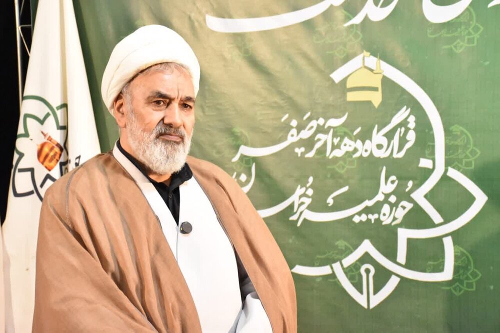 حفظ و تقویت اعتماد مردم به روحانیت، رسالت مبلغان حوزه های علمیه است