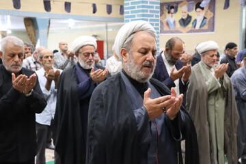 تصاویر/ آیین عبادی سیاسی نماز جمعه نوشین شهر