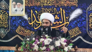 راه شناخت پیامبر(ص) و اهل‌بیت(ع) مطالعه سیره زندگی آنها است