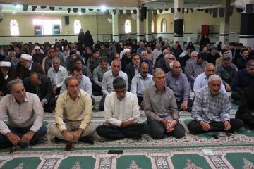 تصاویر/ آیین عبادی سیاسی نماز جمعه در شهرستان چرداول