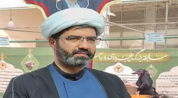 موکب شهدای روحانی کانون پیوند معارف رضوی با زائران در مسیر خدمت حوزویان