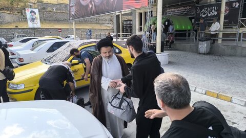 تصاویر/ بدرقه زائرین خارجی اربعین حسینی از مرز بازرگان