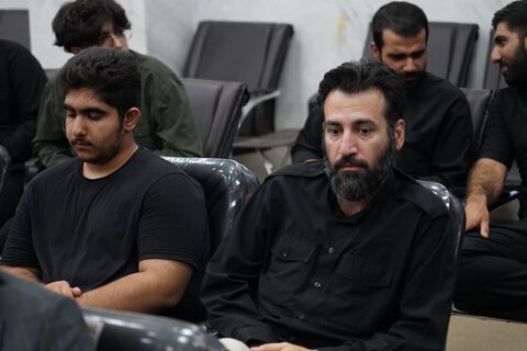 تصاویر آیین افتتاحیه دوره مداحی مجمع مشورتی جوانان دفتر نماینده ولی فقیه در لرستان لرستان