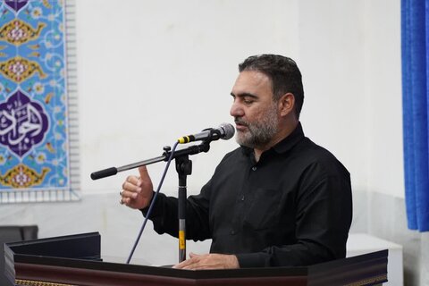 تصاویر آیین افتتاحیه دوره مداحی مجمع مشورتی جوانان دفتر نماینده ولی فقیه در لرستان لرستان