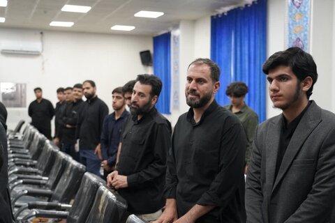 تصاویر آیین افتتاحیه دوره مداحی مجمع مشورتی جوانان دفتر نماینده ولی فقیه در لرستان لرستان