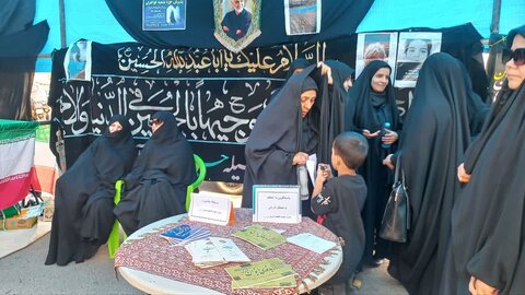 تصاویر/فعالیت طلاب مدرسه علمیه فاطمه الزهرا ساوه در دهه آخر ماه صفر