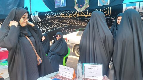 تصاویر/فعالیت طلاب مدرسه علمیه فاطمه الزهرا ساوه در دهه آخر ماه صفر