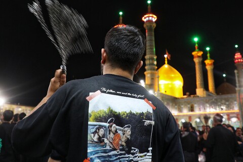 تصاویر/ حال و هوای حرم حضرت معصومه (س) در شب رحلت پیامبر(ص) و شهادت امام مجتبی (ع)