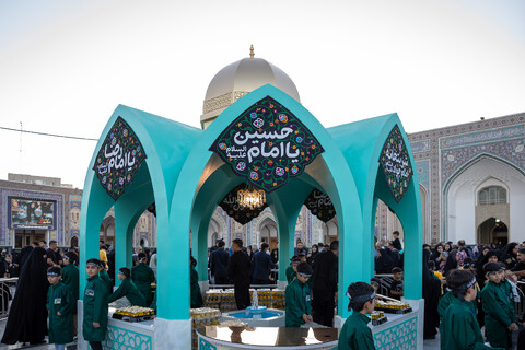 تصاویر/ بازدید تولیت آستان قدس رضوی از مواکب خدمت‌رسان دهه آخر صفر