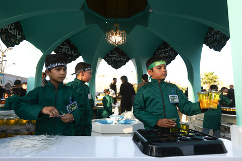 تصاویر/ شربتخانه امام جواد علیه‌السلام در مشهد مقدس