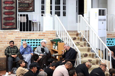 تصاویر/ تصاویر/ مراسم عزاداری روز رحلت پیامبر(ص) و شهادت امام مجتبی (ع) در بیوت مراجع