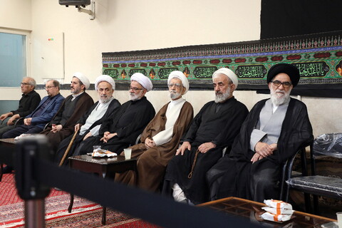 تصاویر/ تصاویر/ مراسم عزاداری روز رحلت پیامبر(ص) و شهادت امام مجتبی (ع) در بیوت مراجع