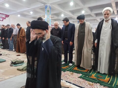 تصاویر/نمازعبادی سیاسی جمعه کاشان