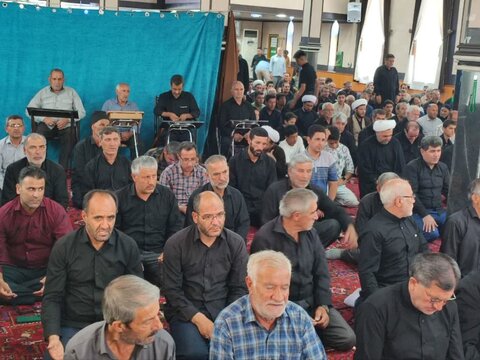 تصاویر/ اقامه نماز جمعه شهرستان چهاربرج