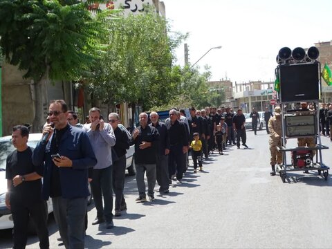 تصاویر/ عزاداری خیابانی مردم چهاربرج در سالروز ارتحال نبی مکرم اسلام