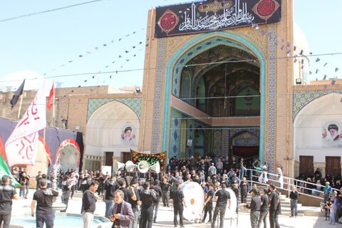 تصاویرسوگواره رحلت پیامبر اعظم(ص) و شهادت امام حسن مجتبی(ع) در صحن آستان مقدس حضرت سلطانعلی(ع)