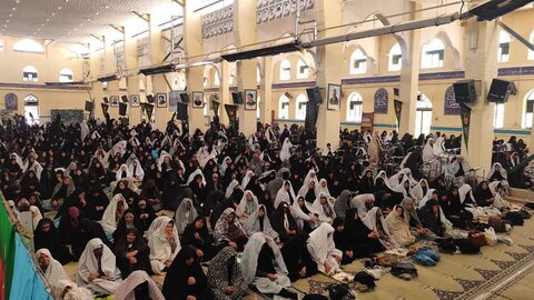 تصاویر/ اقامه نماز جمعه شهربابک