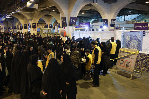 تصاویر/ موکب انصارالحسین علیه‌السلام در حرم مطهر رضوی