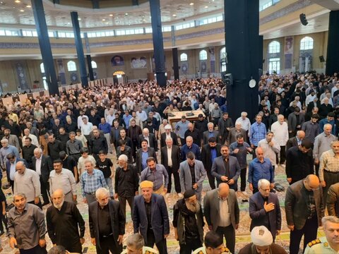 تصاویر/اقامه نماز جمعه در ایلام