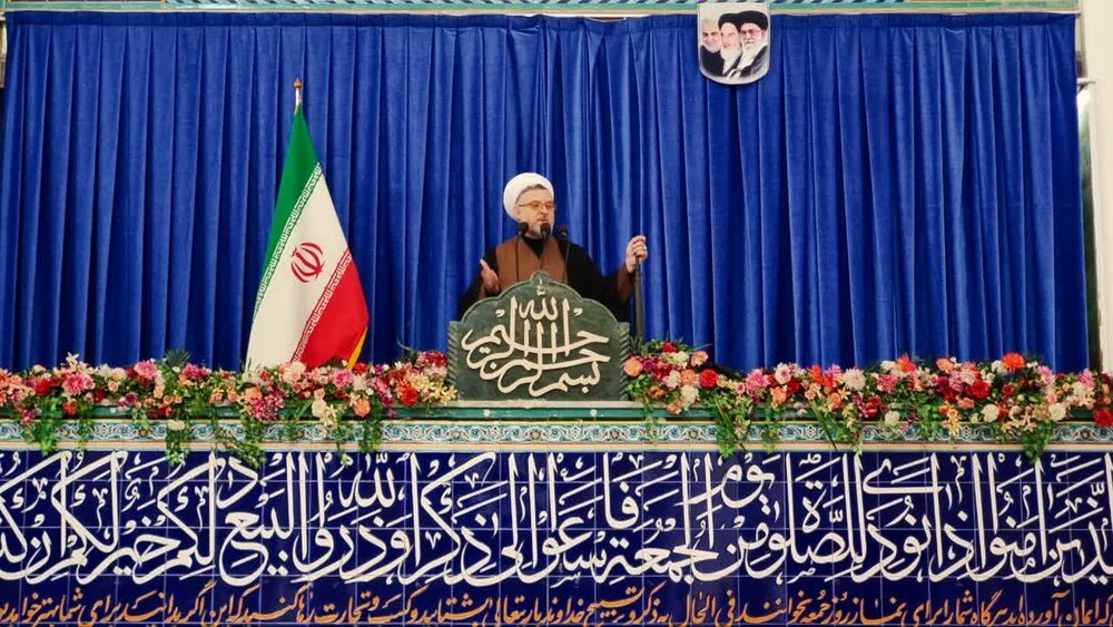 نمازجمعه رابر