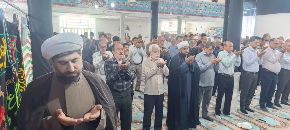 تصاویر/ اقامه نماز جمعه شهر نودژ