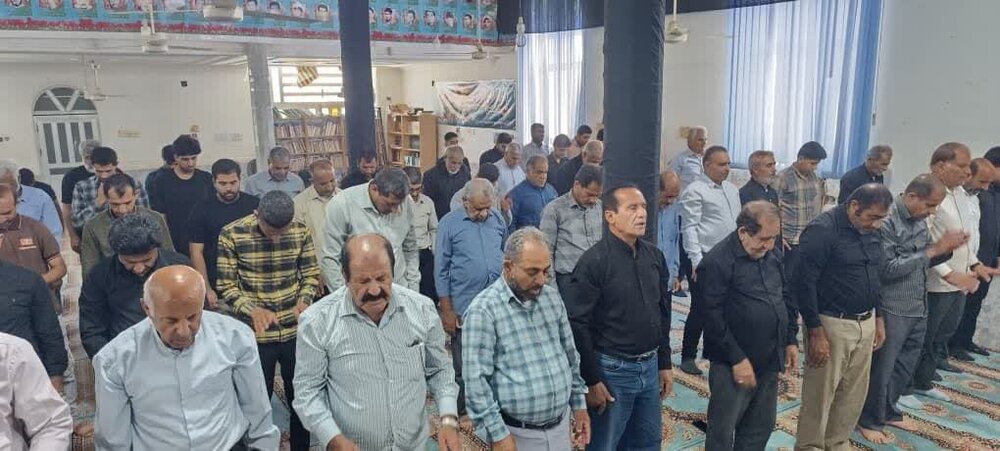 تصاویر/ اقامه نماز جمعه شهر نودژ