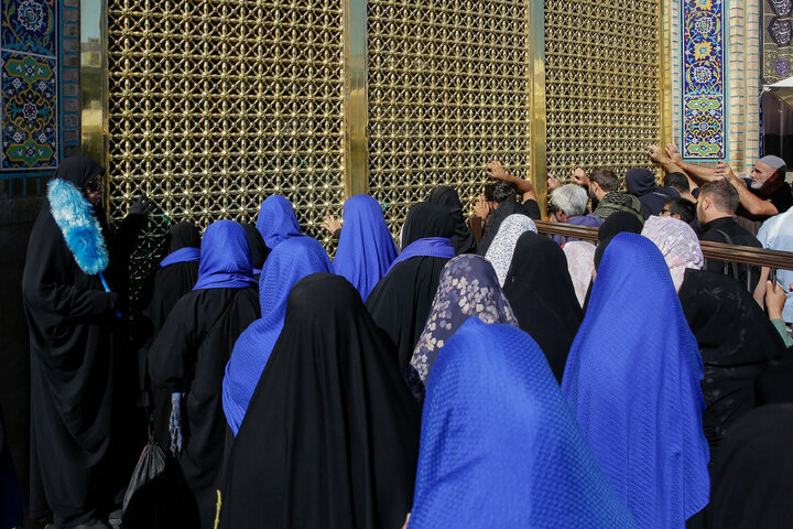 Azeri-speaking pilgrims visit Imam Reza Shrine on eve of martyrdom anniversary