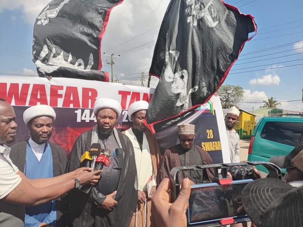 Picha / matembezi ya amani ya kumbukumbu ya kifo cha Mtume Muhammad (saw) yafanyika nchini Tanzania