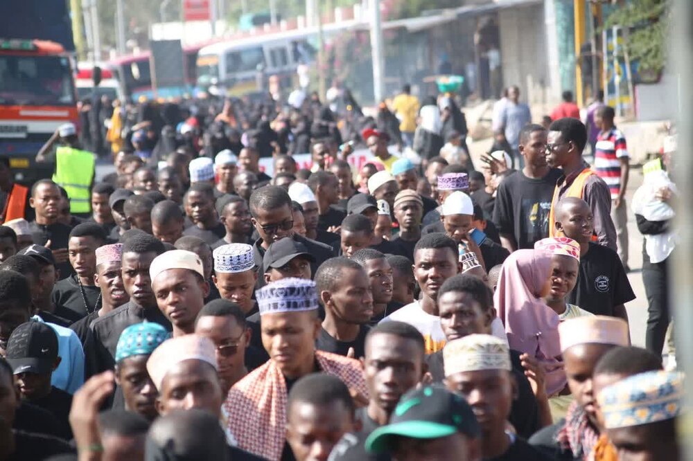 Picha / matembezi ya amani ya kumbukumbu ya kifo cha Mtume Muhammad (saw) yafanyika nchini Tanzania