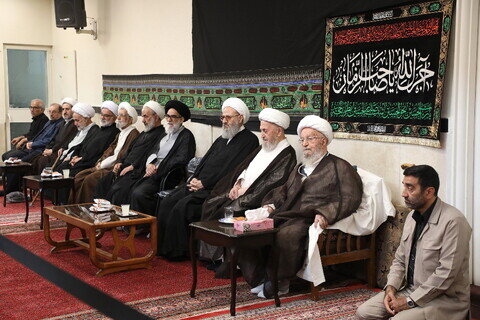 Mourning Ceremony for the Prophet’s Martyrdom in the Residences of Shia Religious Authorities
