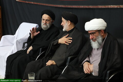 Photos/Cérémonie de deuil à l'occasion du décès du Prophète (PSL) et du martyre de l'Imam Mojtabi (PSL) au domicile des autorités religieuses.