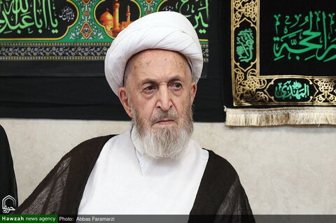 Photos/Cérémonie de deuil à l'occasion du décès du Prophète (PSL) et du martyre de l'Imam Mojtabi (PSL) au domicile des autorités religieuses.