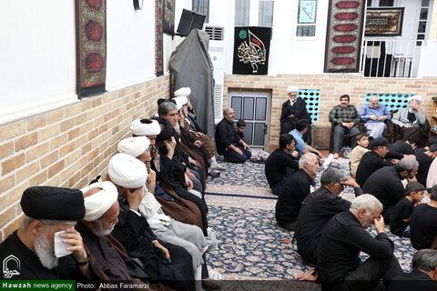 Photos/Cérémonie de deuil à l'occasion du décès du Prophète (PSL) et du martyre de l'Imam Mojtabi (PSL) au domicile des autorités religieuses.