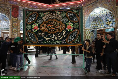 Photos/Sanctuaire de Hazrat Masoumeh (psl) à l'occasion du décès du Prophète (PSL) et du martyre de l'Imam Mojtabi (psl)