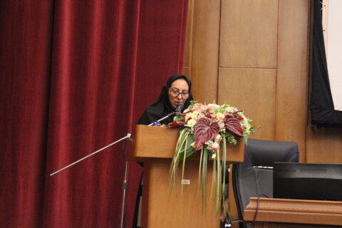 تصاویر/ نشست معاون رئیس جمهور با بانوان فرهیخته کرمان