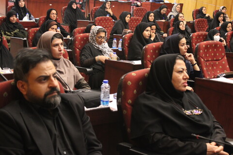 تصاویر/ نشست معاون رئیس جمهور با بانوان فرهیخته کرمان