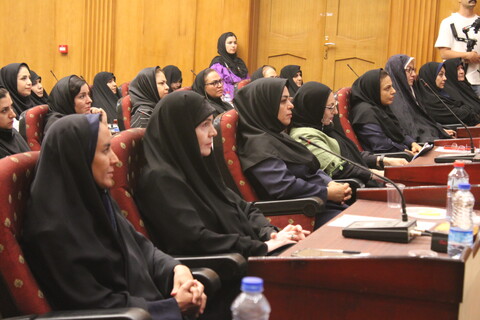 تصاویر/ نشست معاون رئیس جمهور با بانوان فرهیخته کرمان