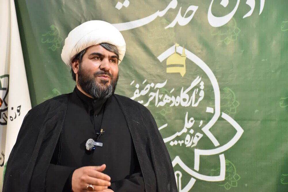 حوزه علمیه خراسان الگو در خدمت‌رسانی به زائران رضوی است