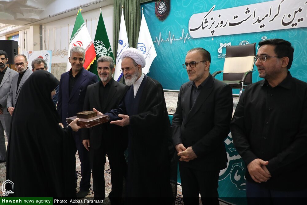 Peygamber (s.a.a) Ahlak, İlim ve Direnişin Kapsamlı Bir Örneğiydi