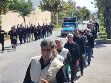 تصاویر/ عزاداری خیابانی مردم چایپاره در سوگ شهادت امام رضا(ع)