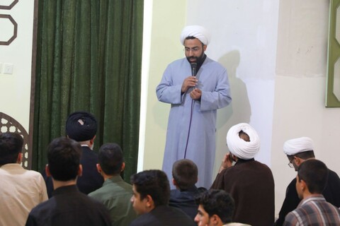 تصاویر روز اول برگزاری دوره میثاق طلبگی حوزه علمیه استان یزد