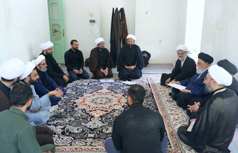 تصاویر روز اول برگزاری دوره میثاق طلبگی حوزه علمیه استان یزد